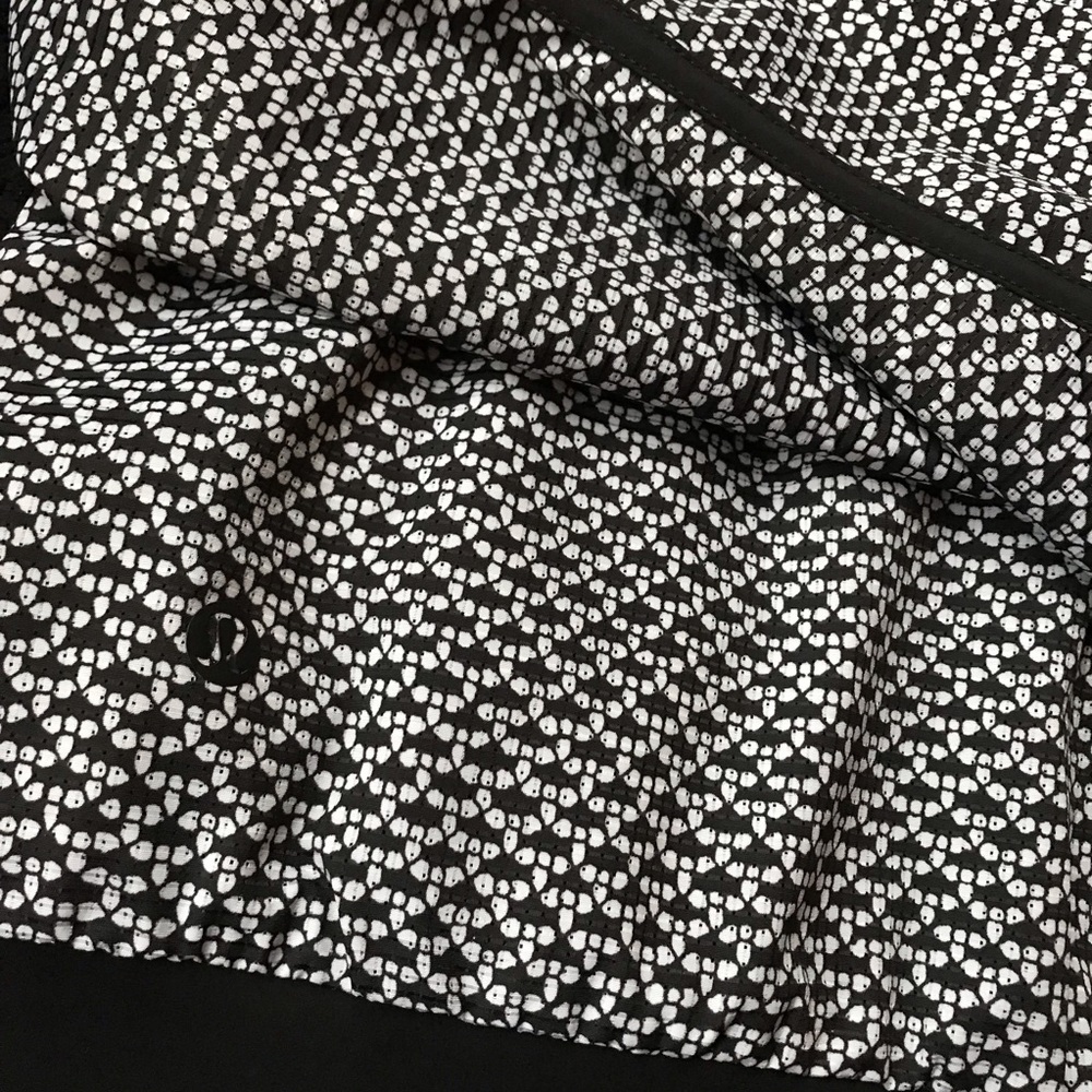 Lululemon Bomber Jacket - Picture 5 of 10